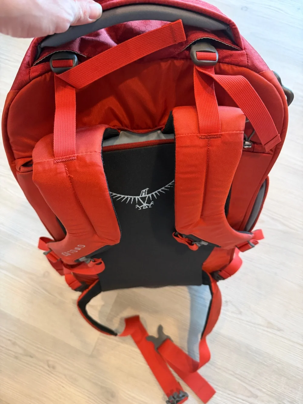 OSPREY durable red